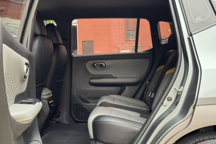 Used AION Y 2022 70 Enjoyment Edition Lithium Iron Phosphate
