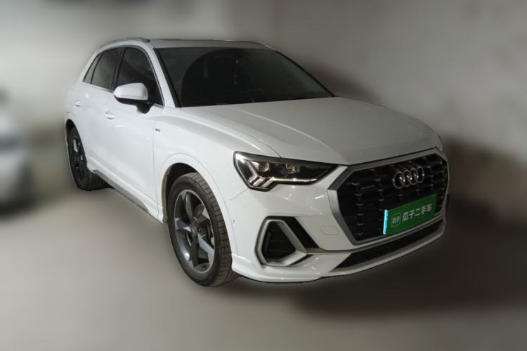 Used Audi Q3 2021 35 TFSI Fashion Dynamic Model