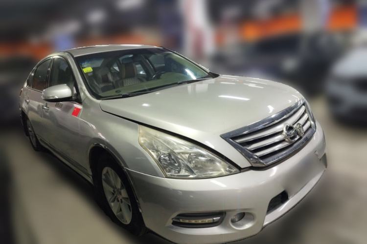 Used Nissan Teana 2011 2.0L XL Comfort Edition Front Right 45 Deg