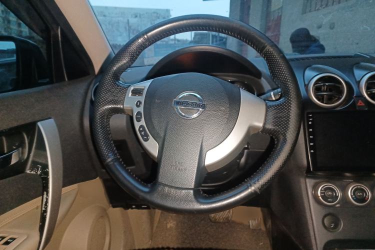 Used Nissan Qashqai 2011 2.0 XV Lea CVT 2WD
