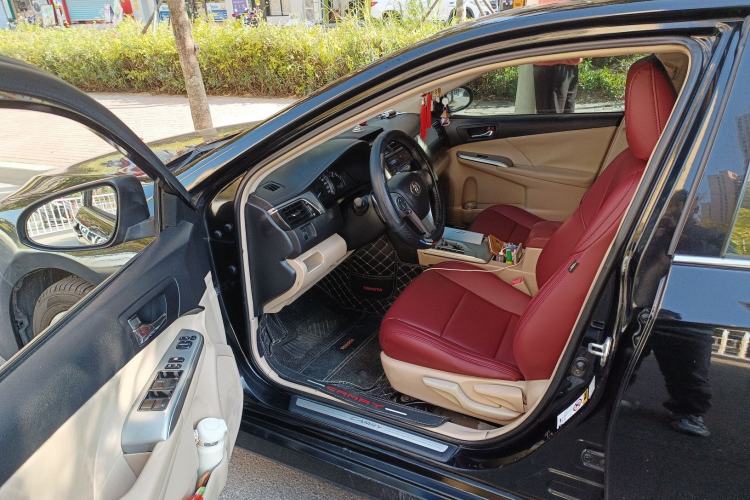 Used Toyota Camry 2012 Junrui 2.0S Radiant Edition
