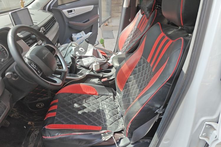 Used FORTHING T5 2022 Grand Edition 1.6L Manual Dream Version 5-Seater
