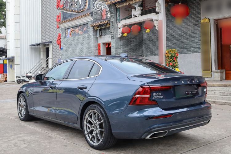 Used Volvo S60 New Energy 2021 T8 E-Drive Hybrid Four-Wheel Drive Smart Luxury Edition
