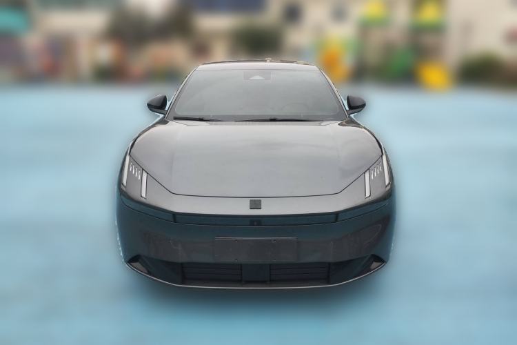 Used Lynk & Co Z10 2025 95 kWh 766 km Range Rear-Wheel Drive Max