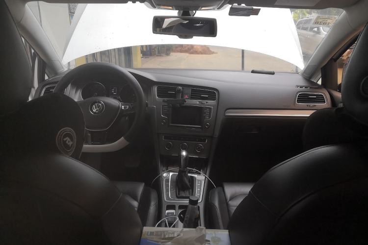 Used Volkswagen Golf 2014 1.4TSI Automatic Luxury Model