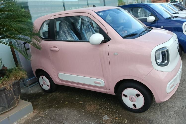 Used Bestune Pony 2025 222km Lightning Horse
