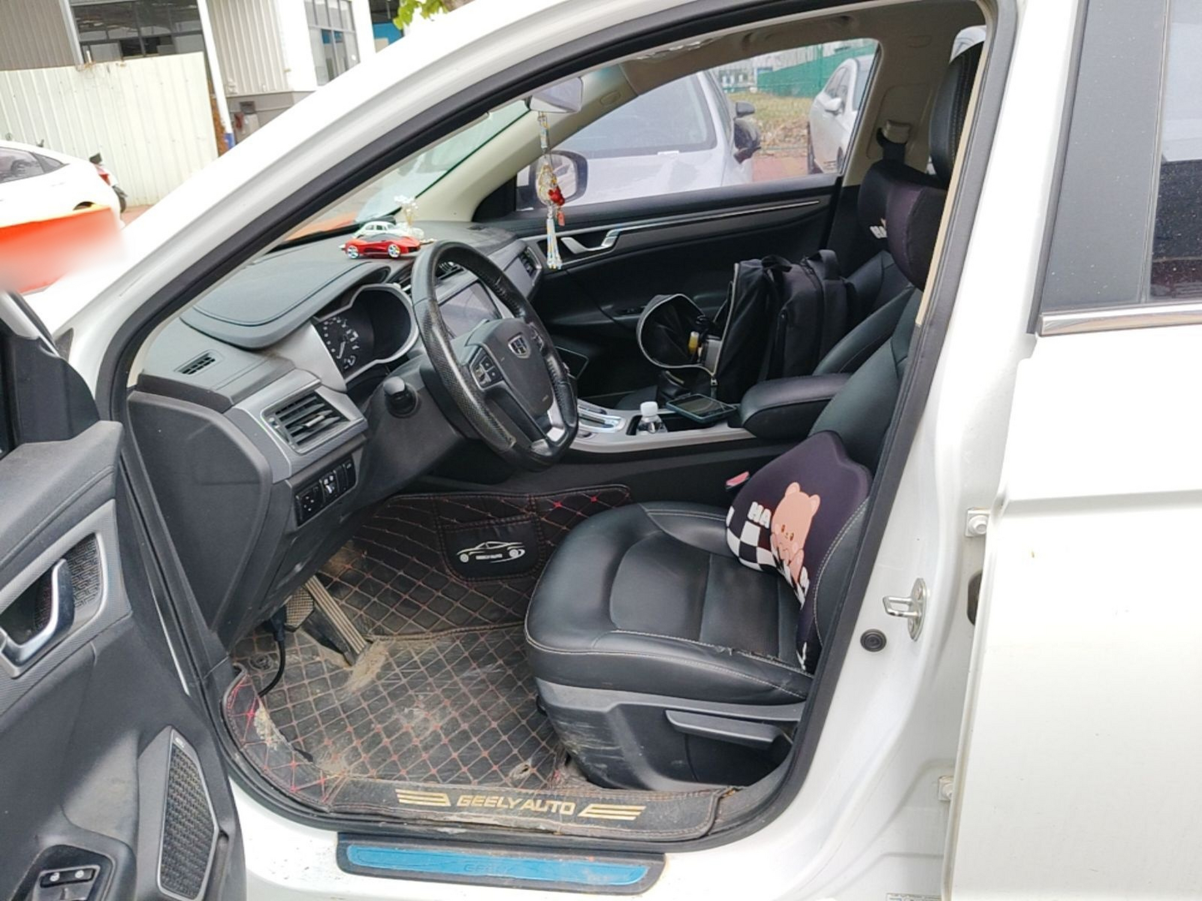 Interior delantero