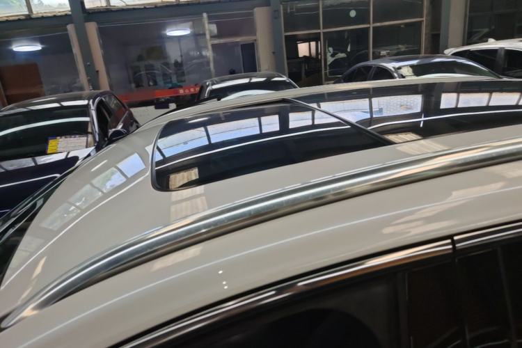 Used Lincoln MKC 2017 2.0T Two-Wheel Drive Deluxe Edition