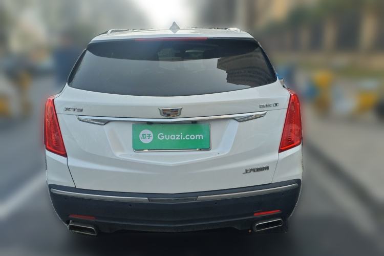 Used Cadillac XT5 2018 25T Luxury Model
