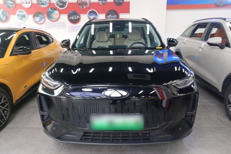 Used Chery Fengyun T9 2024 120 Long-Range Flagship Version 7 Seats Lithium Iron Phosphate Front