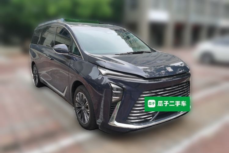 Used Buick GL8 2025 Lu Zun Deluxe Edition Front Right 45 Deg