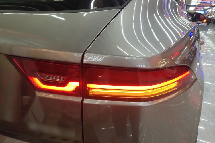 Used Jaguar E-PACE 2024 Youth Sports Edition R-DYNAMIC
