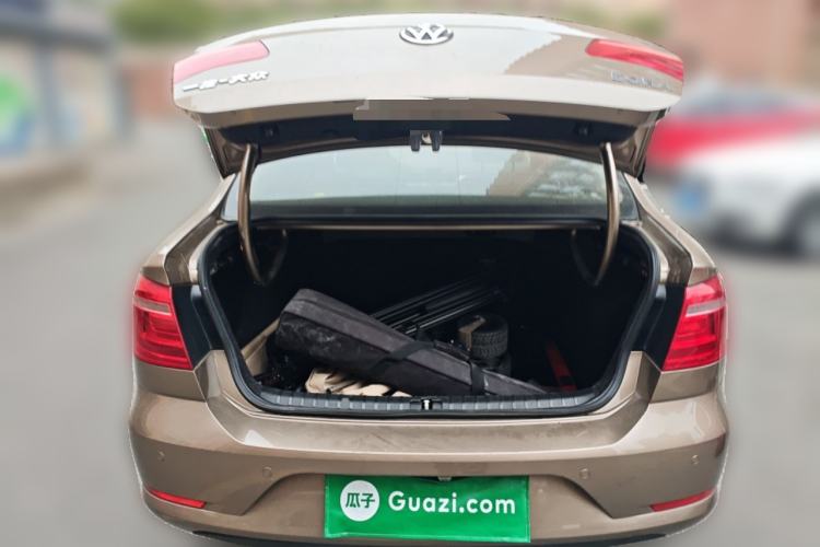 Used Volkswagen Bora 2014 1.6L Automatic Fashion Model