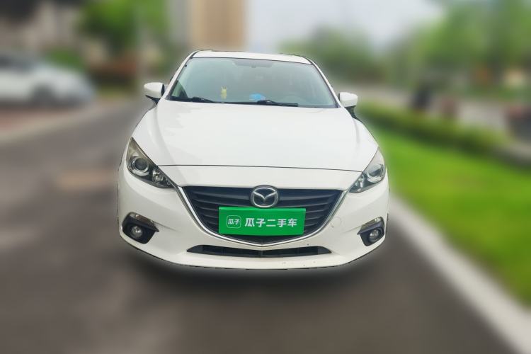 Used Mazda 3 Axela 2014 Sedan 1.5L Automatic Luxury Model Front