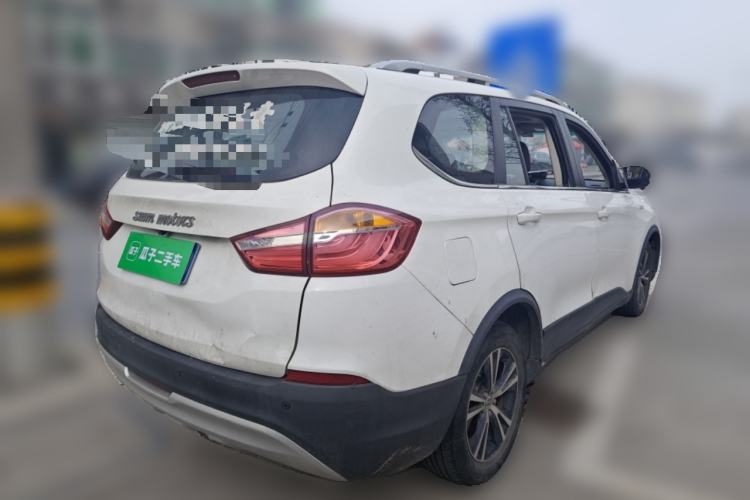 Used SWM X7 2020 2.0L Manual Elite Version 7 Seats
