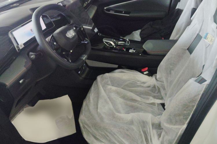 Used Geely Auto Emgrand X7 Sport 2024 1.5TD Smart Connect+