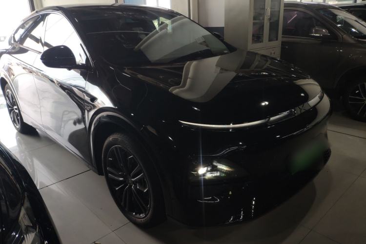 Used XPeng G6 2024 580 Long-Range Plus Front Right 45 Deg