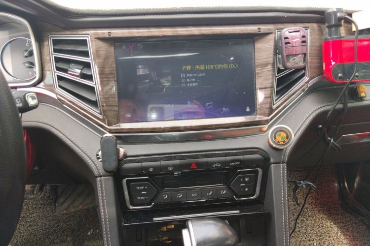 Used Zotye Domy X7 2017 Upgraded Edition 1.8T DCT Huashan Model