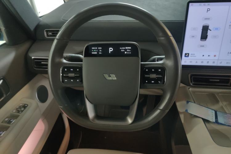 Used Li Auto MEGA 2024 Ultra Model
