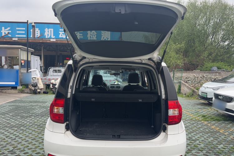 Used Skoda Yeti 2017 TSI280 DSG Advanced Edition Trunk