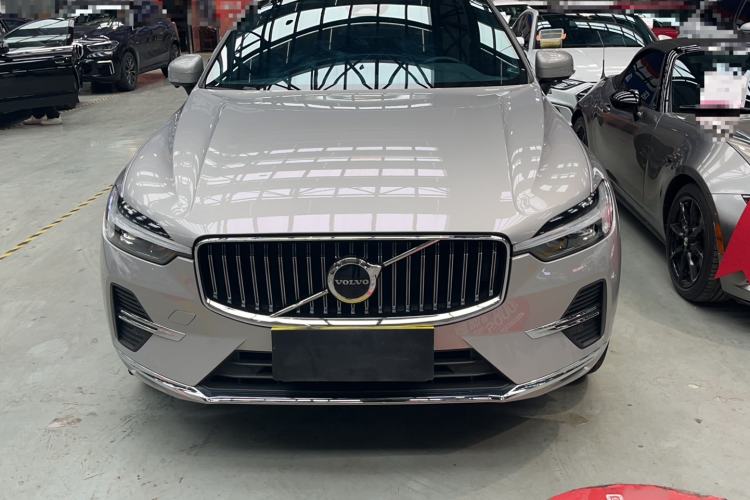 Used Volvo XC60 2022 B5 4x4 Zhiyi Luxury Edition