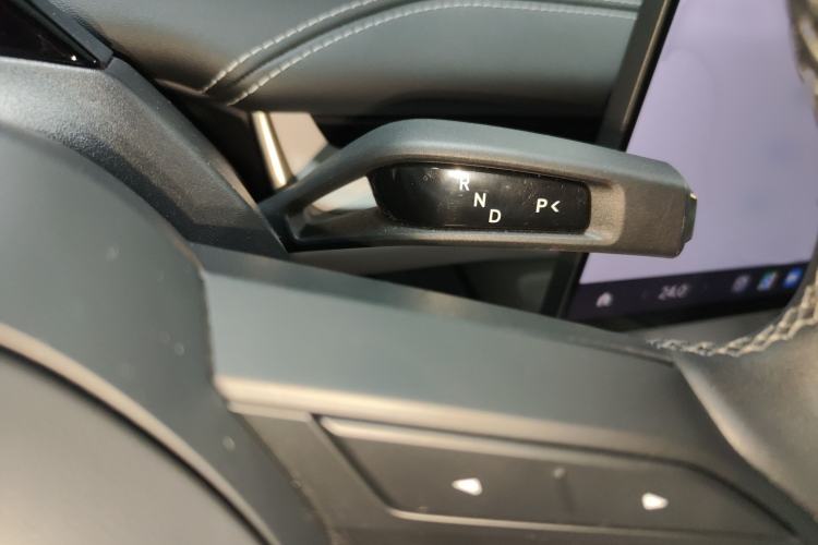 Used Xiaomi Auto SU7 2024 Rear-Drive Ultra-Long Range Advanced Pro-Level Intelligent Driving Version
