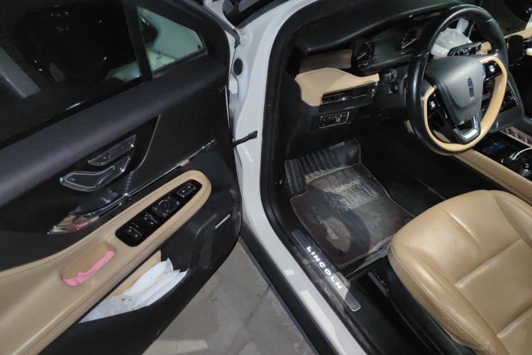 Used Lincoln Corsair 2020 2.0T Two-Wheel Drive Luxury Edition
