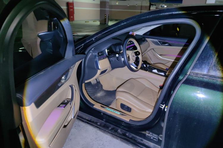 Used Jaguar XFL 2022 XFL 2.0T P250 Two-Wheel-Drive Prestige Luxury Edition
