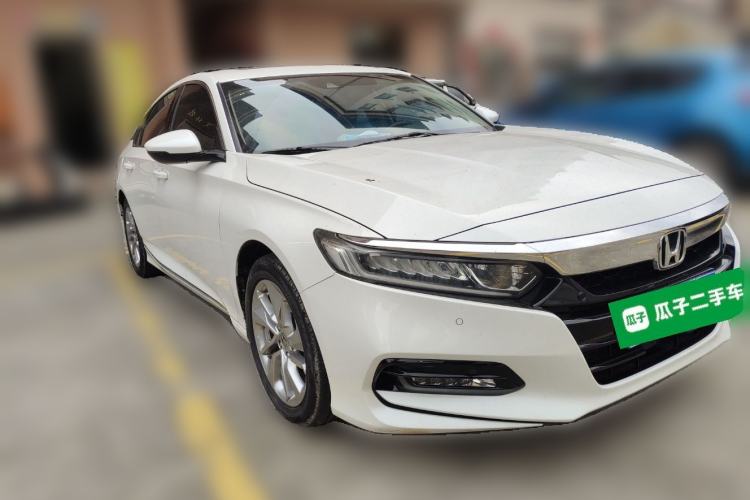 Used Honda Accord 2018 260TURBO Luxury Edition China V Emission Standard Front Right 45 Deg