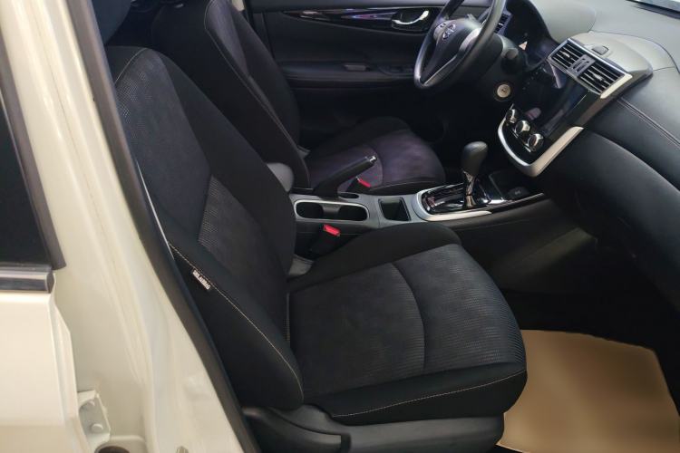 Used Nissan Tiida 2020 1.6L CVT Cool Edition