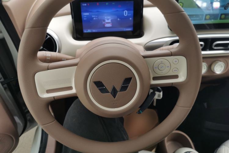 Used Wuling Hongguang MINIEV 2025 Four-Door Version Advanced Edition
