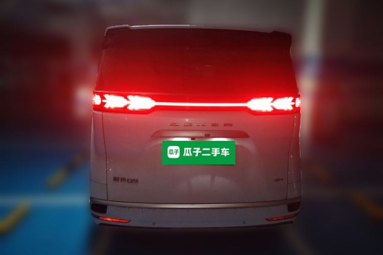 Used Denza D9 2022 DM-i 1040 Prestige Model Rear