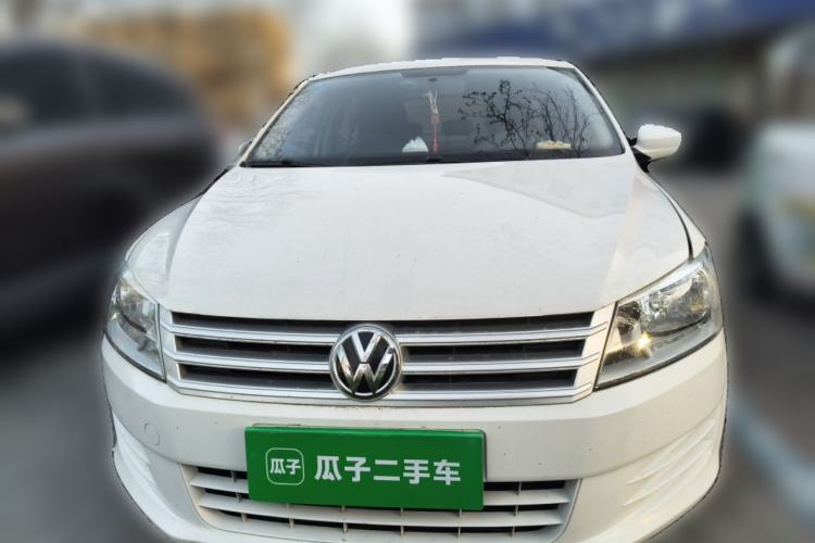 Used Volkswagen Santana 2015 1.6L Manual Fashion Edition Front