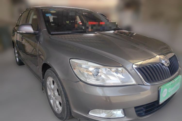 Used Skoda Octavia 2015 Classic Model 1.6L Manual Eado Version