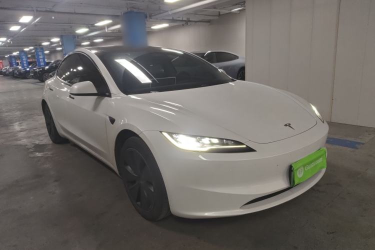 Used Tesla Model 3 2025 Rear-Wheel-Drive Version
