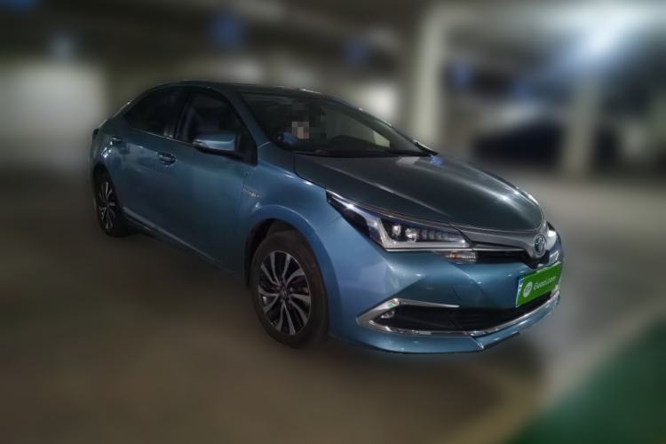 Used Toyota Corolla 2016 Dual-Engine 1.8L E-CVT Elite Edition
