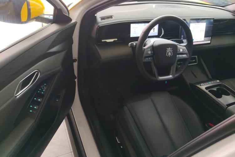 Used BYD Qin L 2025 EV 545KM Beyond Version Driver Seat
