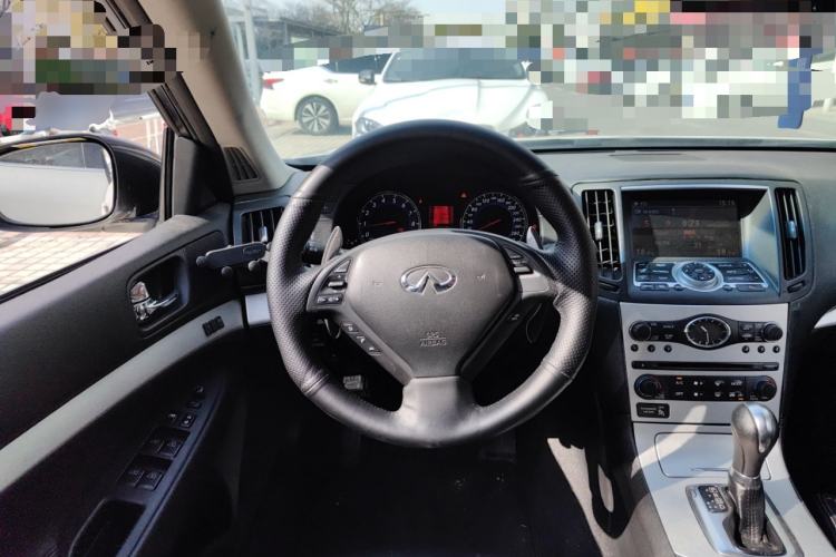 Used Infiniti G Series 2009 G37 Steering Wheel