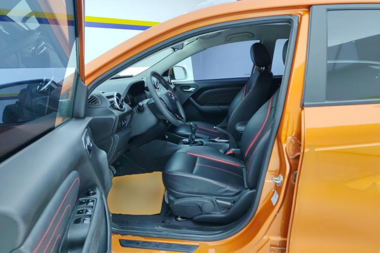 Used Soueast DX3 2016 1.5L Manual Luxury Model
