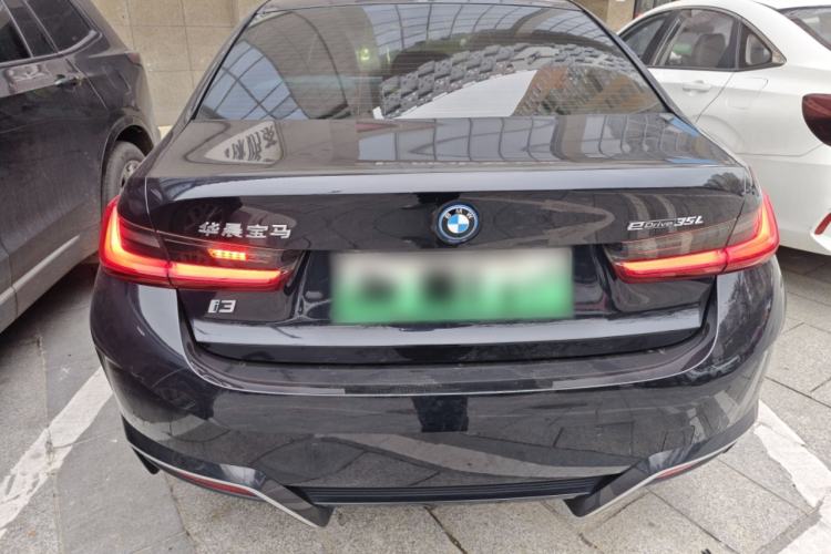 Used BMW i3 2022 eDrive 35 L
