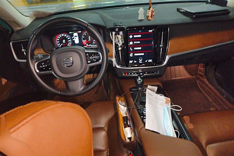 Used Volvo S90 2020 T5 Zhiyi Luxury Edition