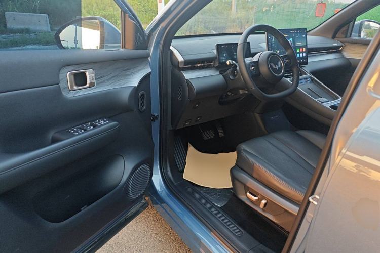 Used Wuling Xingguang S 2024 130 km Flagship Version