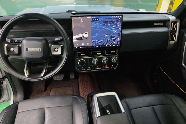 Used iCAR V23 2025 401 Two-Wheel Drive Advanced Edition Center Console