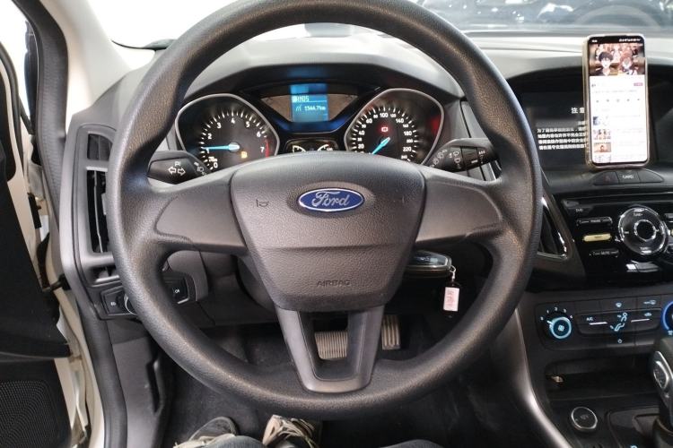 Used Ford Focus 2017 Hatchback 1.6L Automatic Comfort Plus SmartDrive Edition