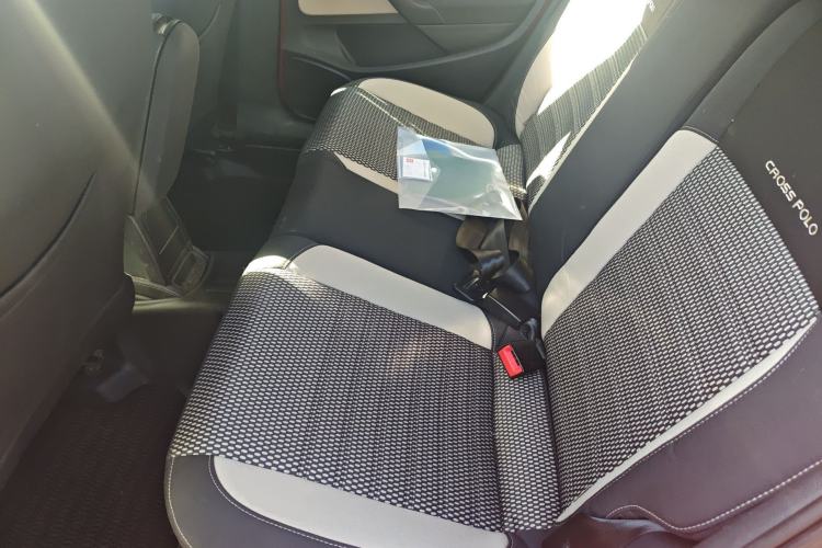 Used Volkswagen Polo 2012 1.6L Cross Polo MT Left Rear Seat