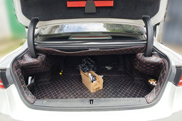 Used Geely Auto Emgrand GT 2017 2.4L Zunya Model