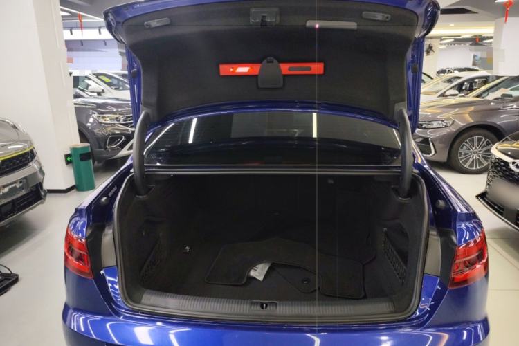 Used Audi A4L 2019 40 TFSI Fashion Version China V