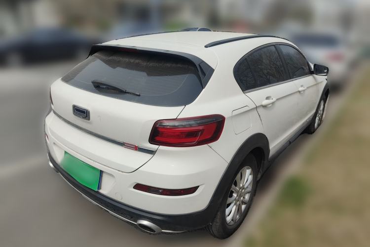 Used Qoros 3 2016 Urban SUV 1.6T Automatic ZhiKu Model
