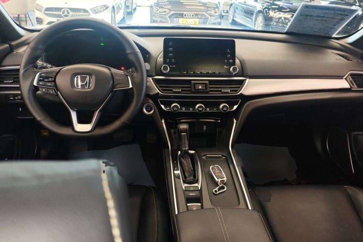 Used Honda Inspire 2022 260TURBO Elegant Edition Center Console