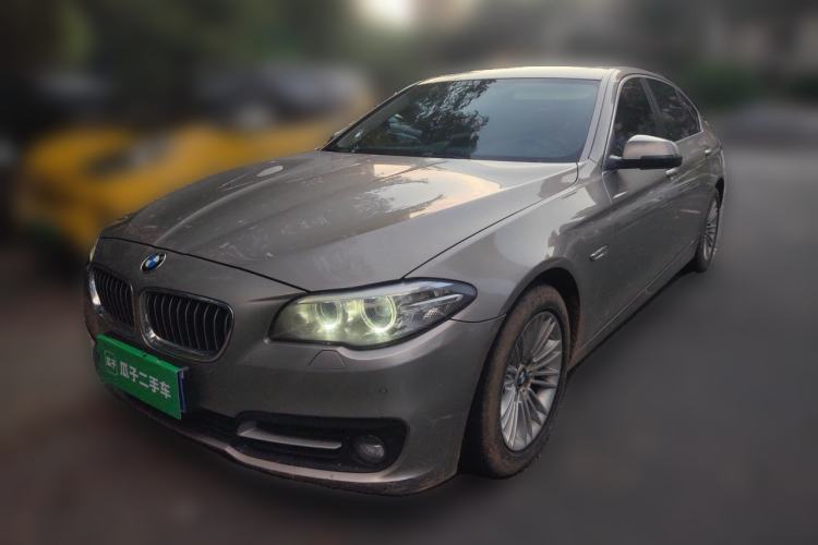 Used BMW 5 Series 2014 525Li Leading Model Guazi used car, China used car export, Used car for sale, Used cars, Cheapest cars for sale